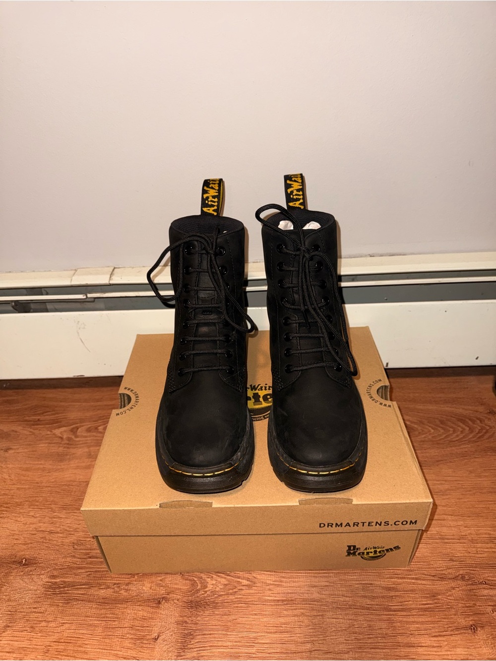 1460
PASCAL NUBUCK LEATHER LACE UP BOOTS